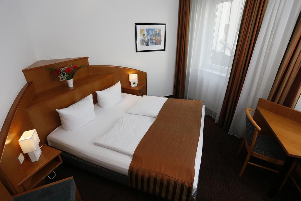 Hotel Condor Hamburg Exterior foto