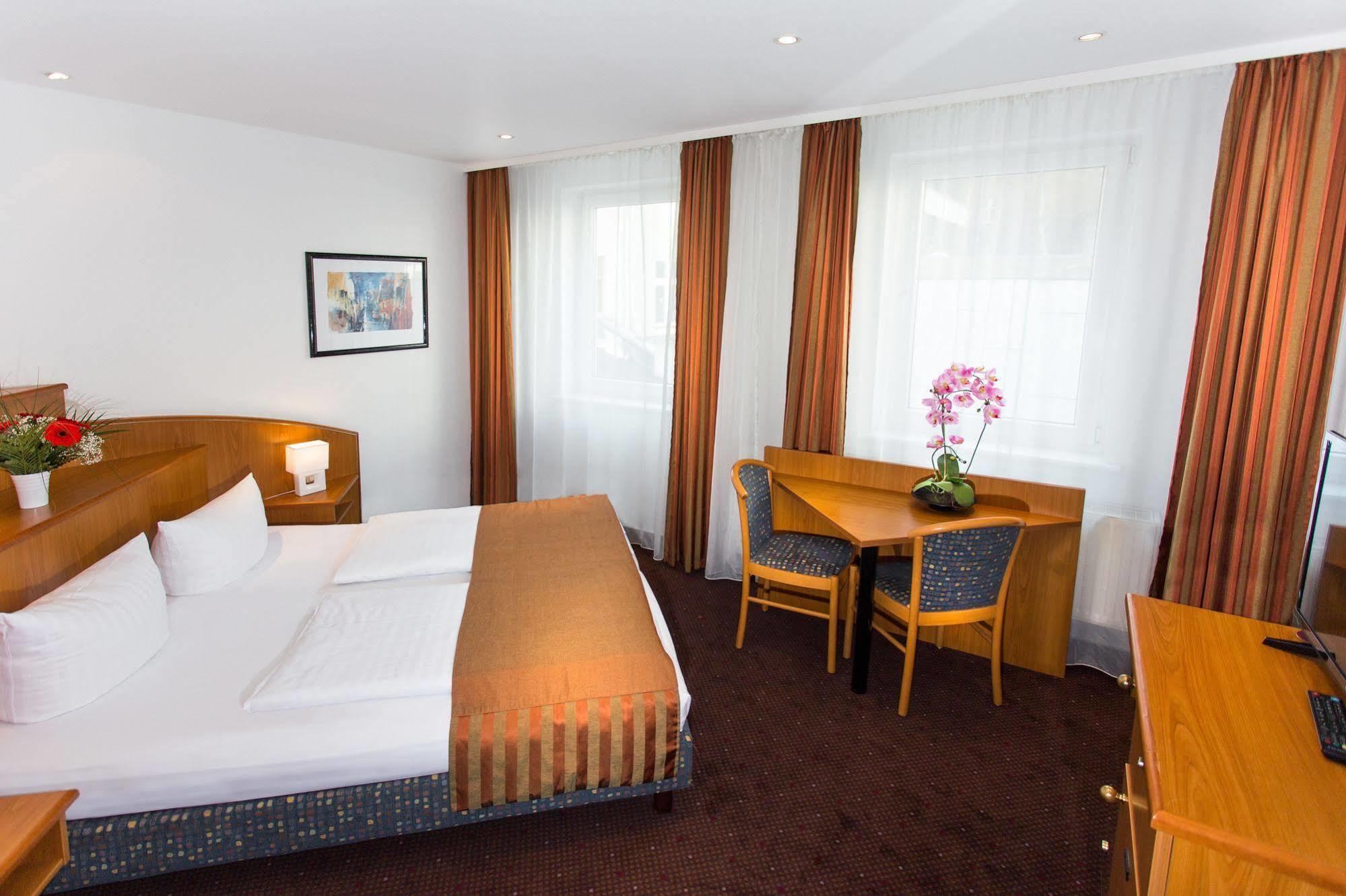 Hotel Condor Hamburg Exterior foto